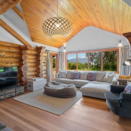 The Log House Villa Wanaka Eksteriør bilde