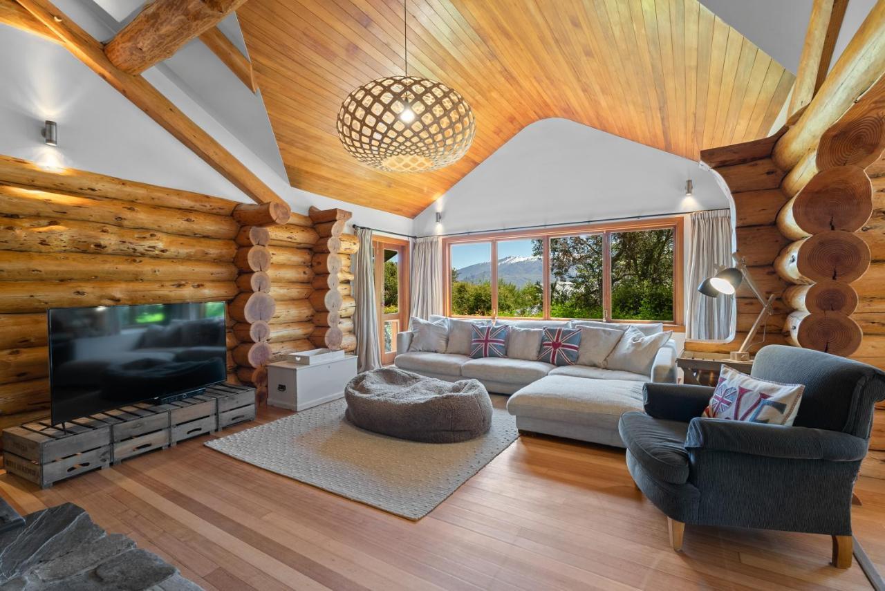 The Log House Villa Wanaka Eksteriør bilde