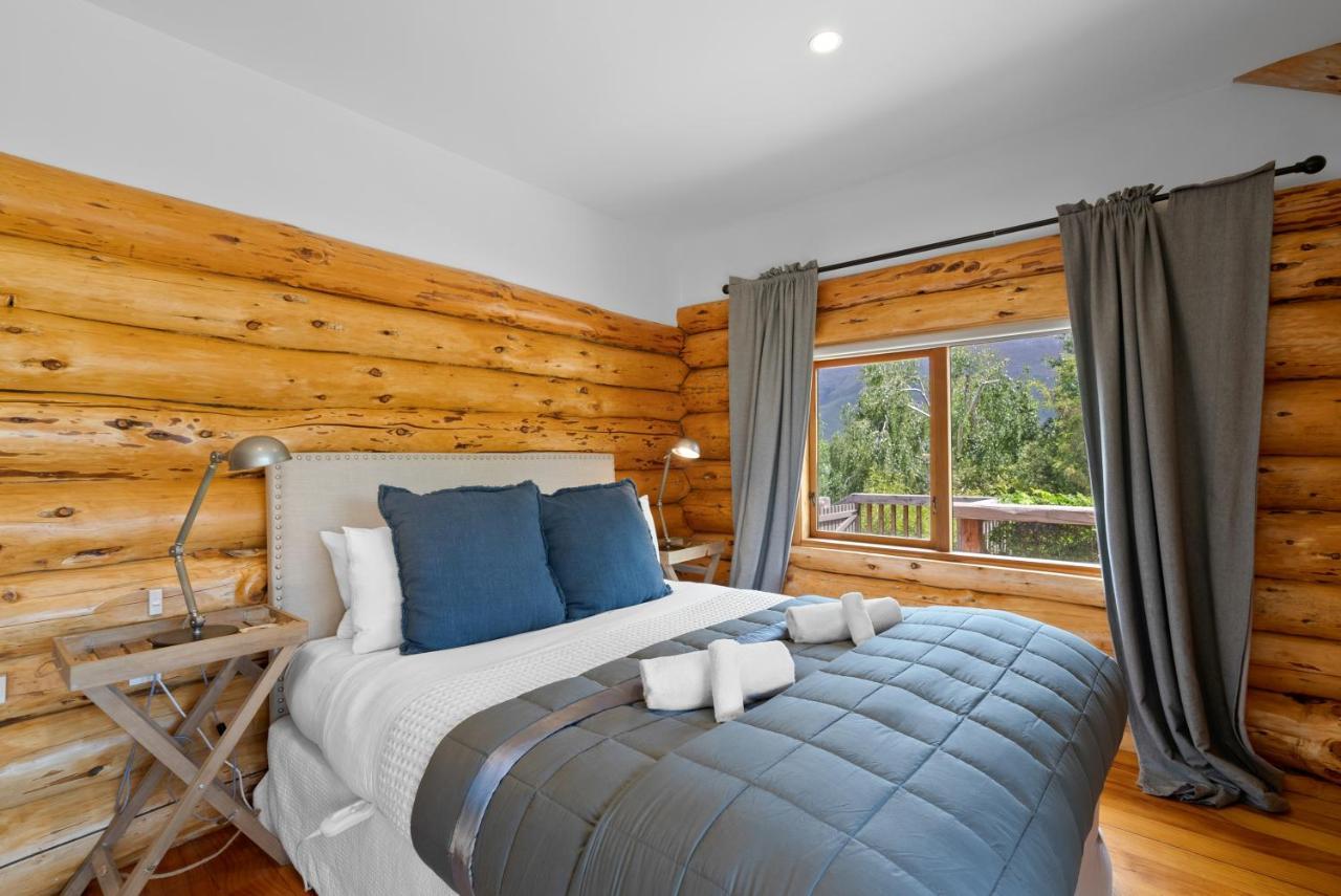 The Log House Villa Wanaka Eksteriør bilde